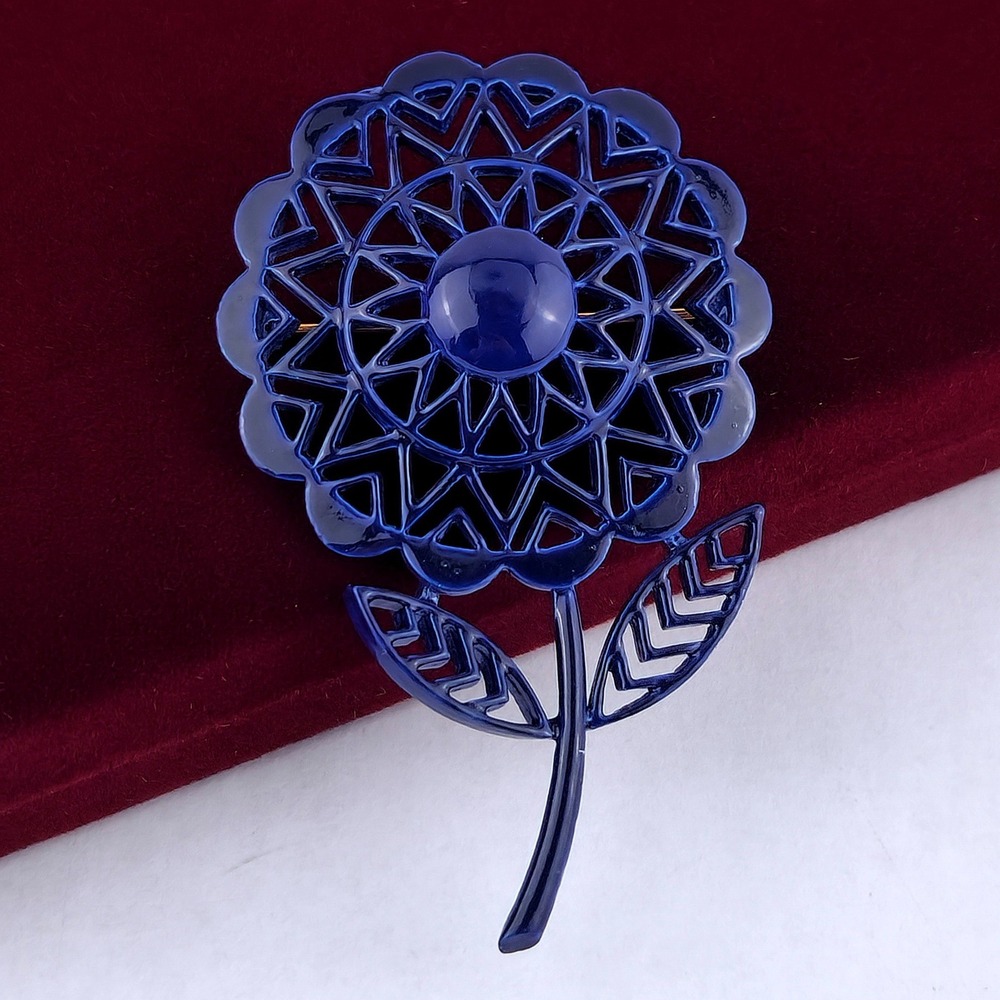 Vintage Navy Blue Metal Flower Brooch Geometric Openwork Floral Accessory
